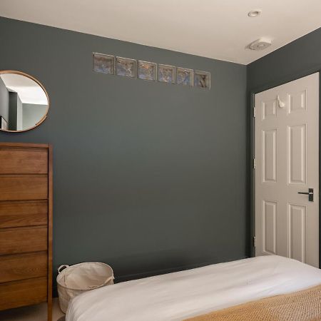 The Heart Of Shepherds Bush - Modern 2Bdr Apartment With Garden London Exterior foto
